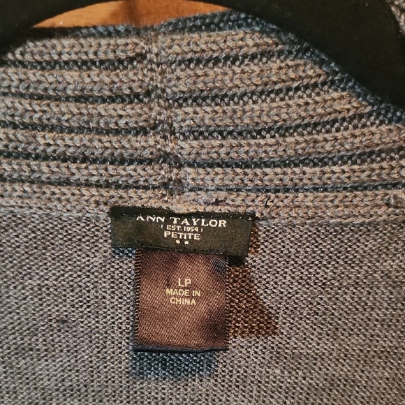 Ann Taylor Gray Shawl Collar Cardigan Sweater - Picture 2 of 4